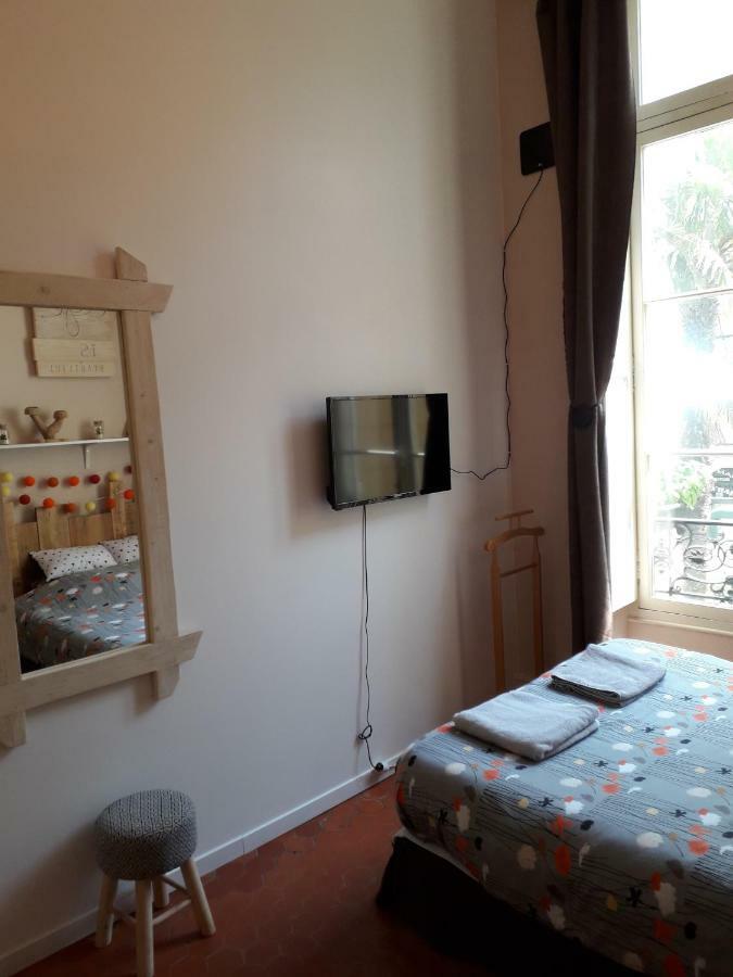 La Maioun Hostal